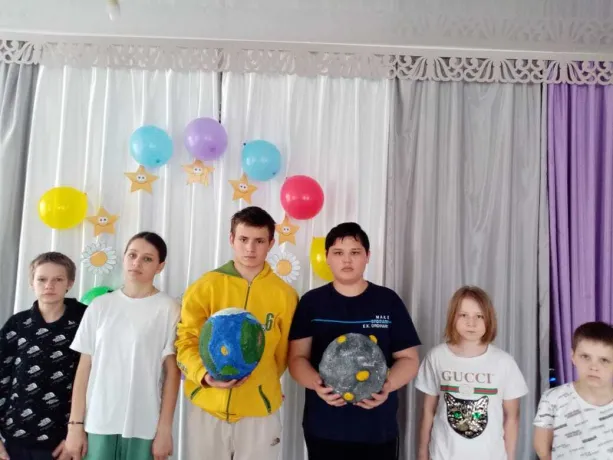 Музыкальные занятия в День космонавтики